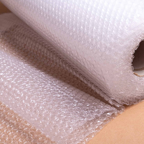 Hogyan használjuk a buborékfóliát az ütés- és hangszigetelés megelőzésére